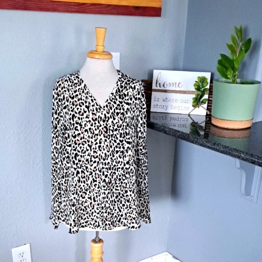 Leopard Print V-Neck Top | Size 0X
